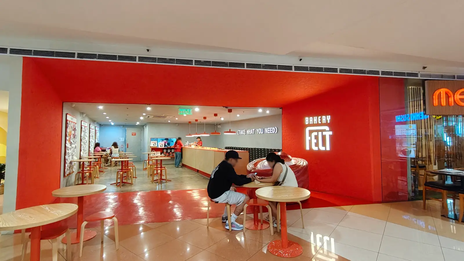 BAKERY FELT in SM Megamall